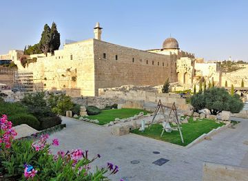 israel/jerusalem-district/landmark/southern-wall