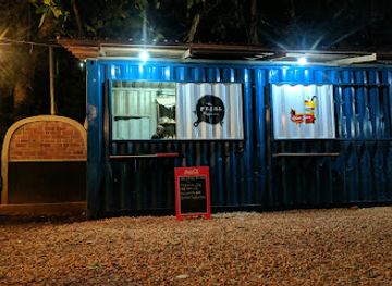 uganda/jinja/landmark/the-pearl-pizzeria