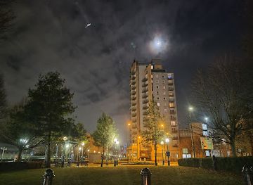 united-kingdom/manchester/salford-quays/attraction/salford-quays-community-gardens