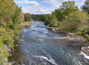 canada/ottawa-valley/landmark/merrickville-ruins