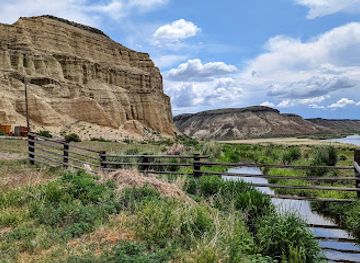 oregon/lake-county/landmark/pillars-of-rome