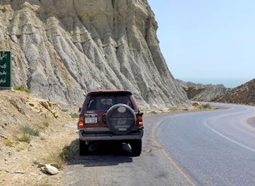 pakistan/makran-coastal-highway/landmark/golden-beach