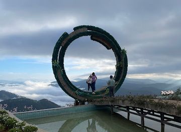 vietnam/dalat/landmark/cau-dat-tea-village-dan-ng-hoi-xuan-truong-village