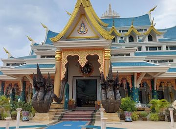 thailand/northeastern-thailand-isan/landmark/wat-pa-phu-kon