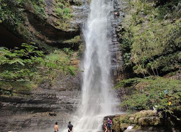 colombia/santanderes/landmark/cascadas-de-juan-curi-parque-ecologico