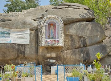benin/couffo/landmark/our-lady-of-arigbo-cave-catholic-church