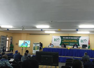 togo/lake-togo-area/landmark/auditorium-de-l-universite-de-lome