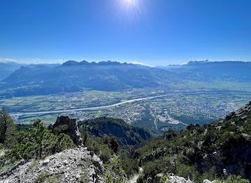 liechtenstein/schaaner-panoramaweg/landmark/furstensteig
