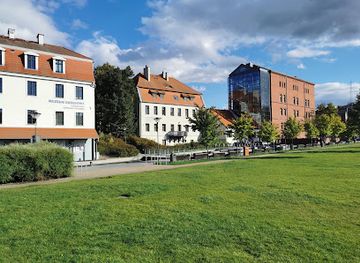 poland/bydgoszcz/landmark/europejskie-centrum-pieniadza-im-leona-wyczolkowskiego
