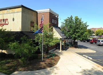 illinois/palatine/landmark/durty-nellie-s-gastropub-concert-hub