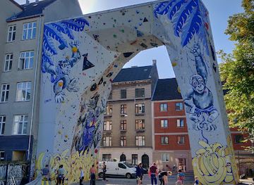 denmark/copenhagen/norrebro/landmark/bananna-park