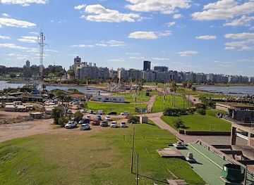 uruguay/metropolitan-area/landmark/punta-carretas-lighthouse