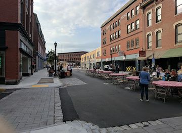 maine/biddeford/landmark/engine