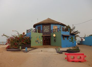 the-gambia/serrekunda/landmark/poco-loco-beachbar-gambia