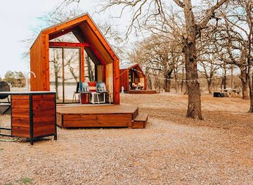 oklahoma/lake-texoma/landmark/paradise-on-lake-texoma-resort-campground