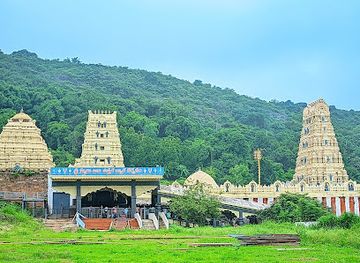 india/visakhapatnam/simhachalam/landmark/simhachalam-temple