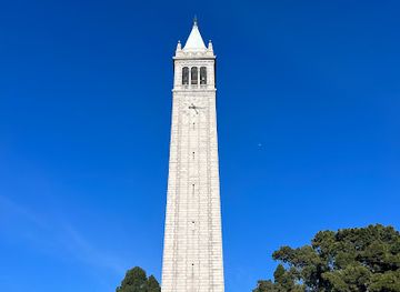 california/berkeley/downtown-berkeley/landmark/memorial-glade