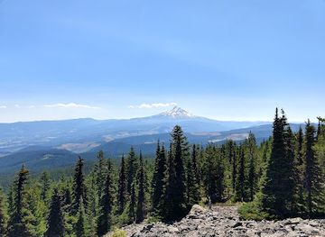 oregon/cascade-mountains/landmark/mt-defiance
