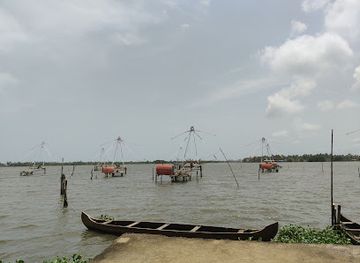 india/kerala-backwaters/landmark/kallenchery-view-point