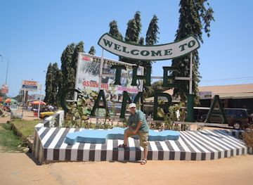 the-gambia/serekunda/landmark/senegambia-craft-market