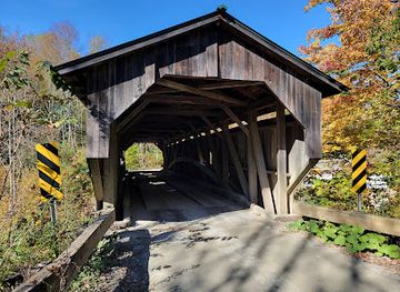 vermont/orleans-county/landmark/grist-mill-covered-bridge