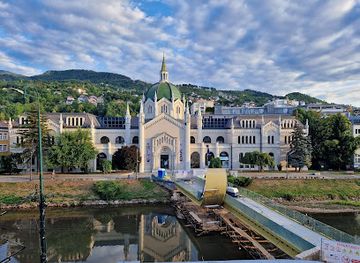 bosnia-and-herzegovina/podrinje/landmark/festina-lente