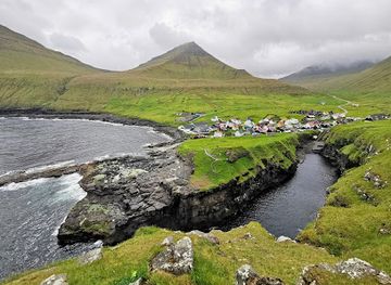 faroe-islands/runavik/landmark/gjogv-natural-harbour