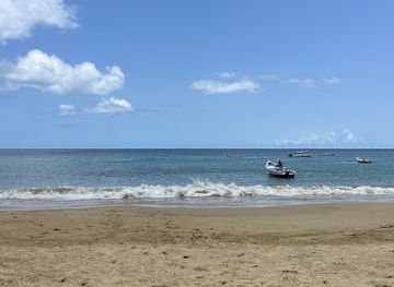trinidad-and-tobago/tobago/landmark/castara-bay
