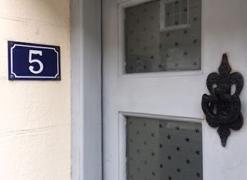 guernsey/alderney/landmark/5-little-street