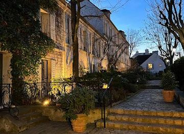 france/paris/landmark/place-dalida