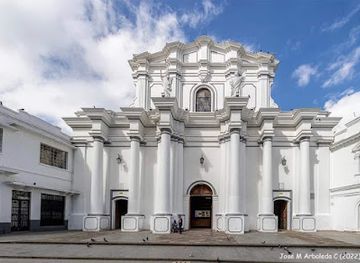colombia/popayan/landmark/cathedral-basilica-of-our-lady-of-the-assumption
