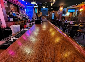 south-dakota/deadwood/landmark/stan-ollie-s-pub-at-the-historic-iron-horse-inn