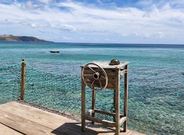 saint-kitts-and-nevis/nevis-lowlands/landmark/shipwreck-beach-bar