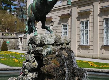 austria/pinzgau/landmark/pegasus-fountain