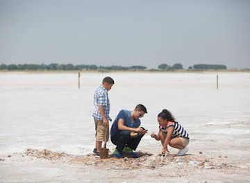 oklahoma/frontier-country/landmark/salt-plains-state-park