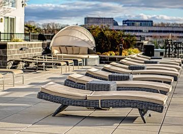 connecticut/stamford/harbor-point/landmark/infinity-harbor-point