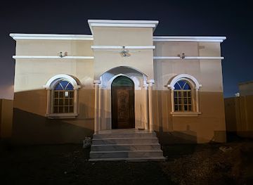 oman/sohar/landmark/almenyal-beach-park