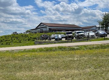 iowa/western-iowa/landmark/cedar-ridge-distillery