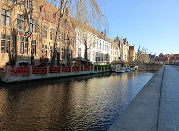 belgium/bruges/historic-centre-of-bruges/landmark/de-dijver-park