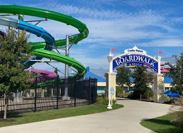 ohio/sandusky/landmark/cedar-point-beach