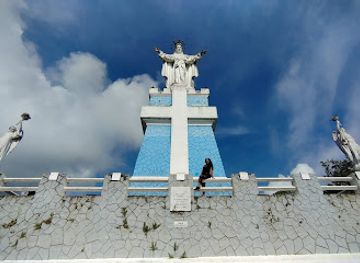 colombia/cali/landmark/monumento-la-virgen-de-los-andes-o-de-yanaconas