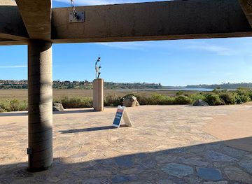 california/costa-mesa/landmark/peter-and-mary-muth-interpretive-center-main-entrance