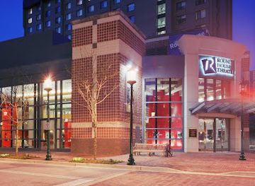 maryland/bethesda/landmark/round-house-theatre