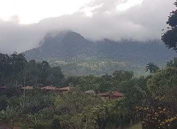 costa-rica/la-fortuna/landmark/rainforest-chocolate-tour