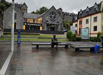 united-kingdom/scottish-highlands/landmark/official-end-of-the-west-highland-way
