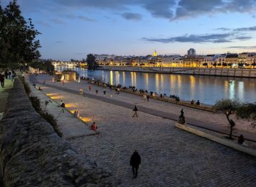 spain/seville/el-arenal/landmark/mercado-del-arenal