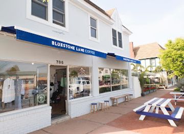new-york/montauk/landmark/bluestone-lane-montauk-coffee-shop