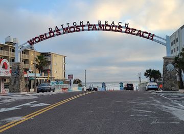 florida/daytona-beach/landmark/world-s-most-famous-beach