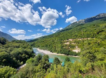 montenegro/tara-river-valley/landmark/rafting-camp-tara-tour