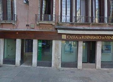 italy/venice/landmark/palazzo-bragadin-carabba